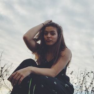 Meet your Posher, Avery